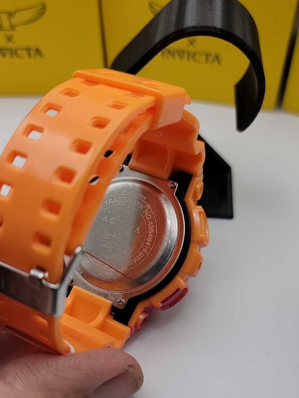 NWT Activa X Invicta Mens Watch Pixel A Tequila Sunrise ACW499-014 Unisex 50mm - Picture 10 of 13